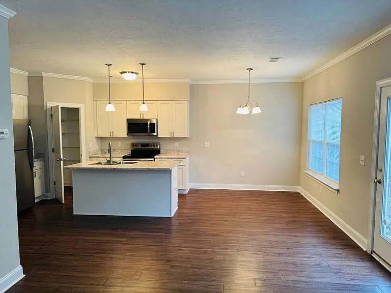 4279 Valencia Ln — Photo 5