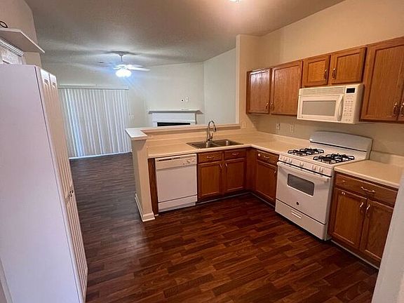 5th image of 272 Paden Cove Trl