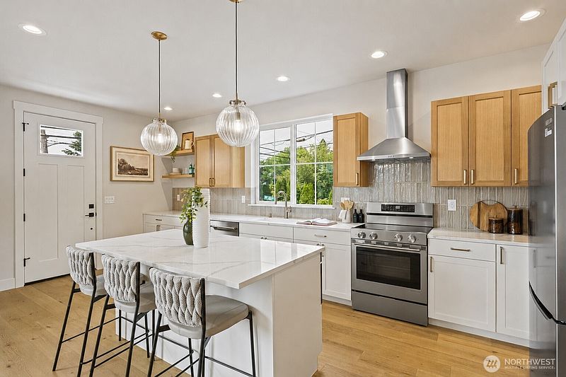 2nd image of 4146 3rd Avenue NW