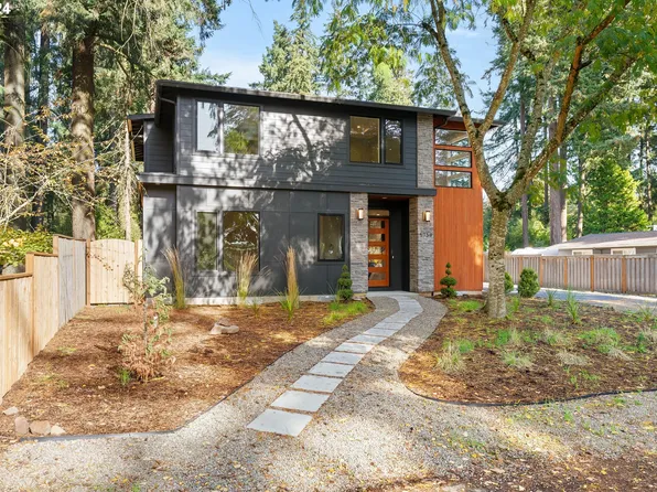 5759 Washington Ct, Lake Oswego, OR 97035