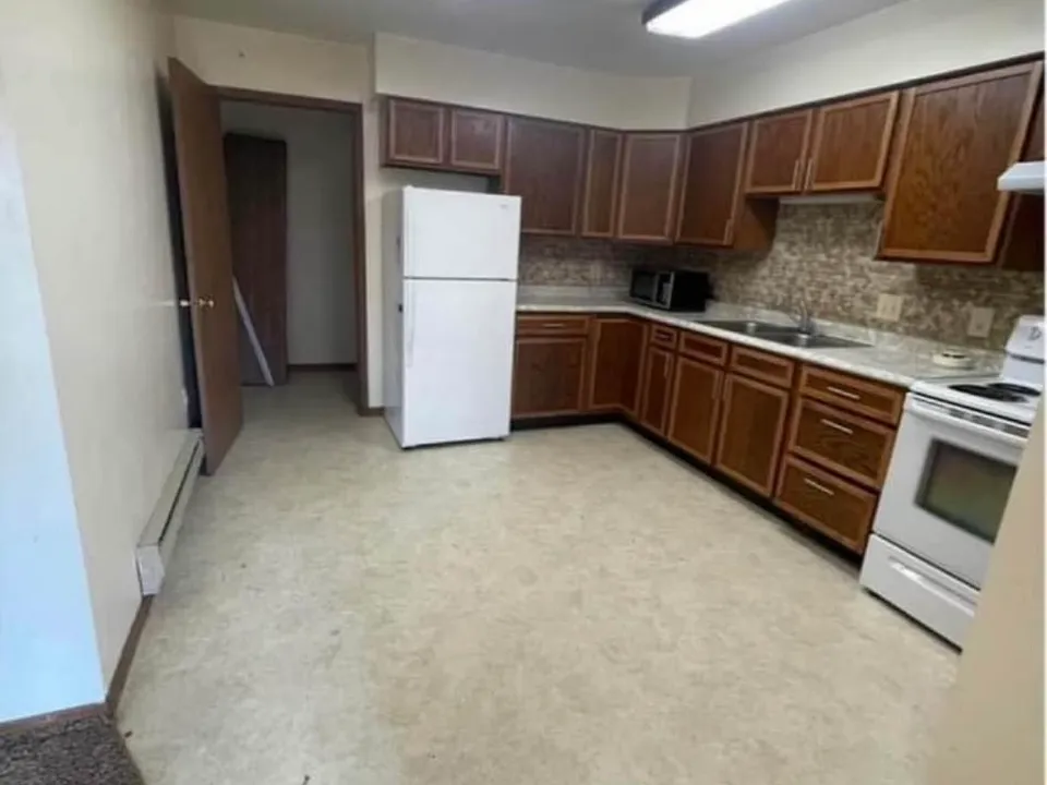 1106 Western Ave #107