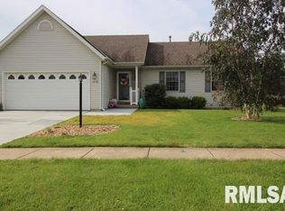 1918 Stone Rdg, Washington, IL 61571