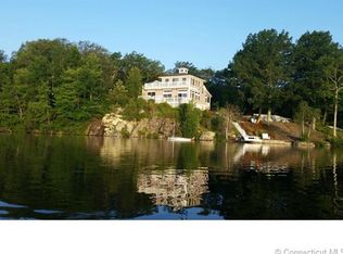 90 Island Rd, North Stonington, CT 06359