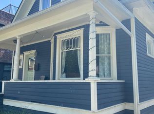 567 Valley St, Seattle, WA 98109