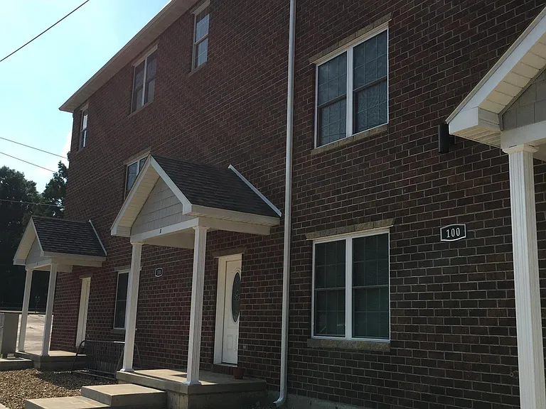 100 W 13th St #B-2 — Photo 1