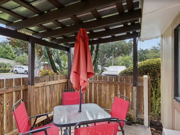 Lyn Terrace Apartments, 1651 N Country Rd #A451997c0, Eustis, FL 32726