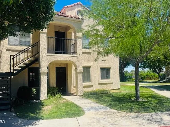 2554 Olive Dr APT 27, Palmdale, CA 93550