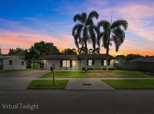 347 NW 17th St, Homestead, FL 33030