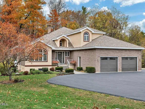 1306 Putnam Road, Schenectady, NY 12306