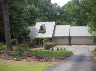236 Stillwaters Dr, Dadeville, AL 36853