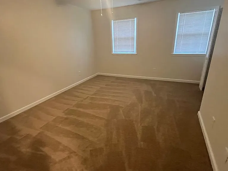 228 Bridgefield Pl — Photo 7
