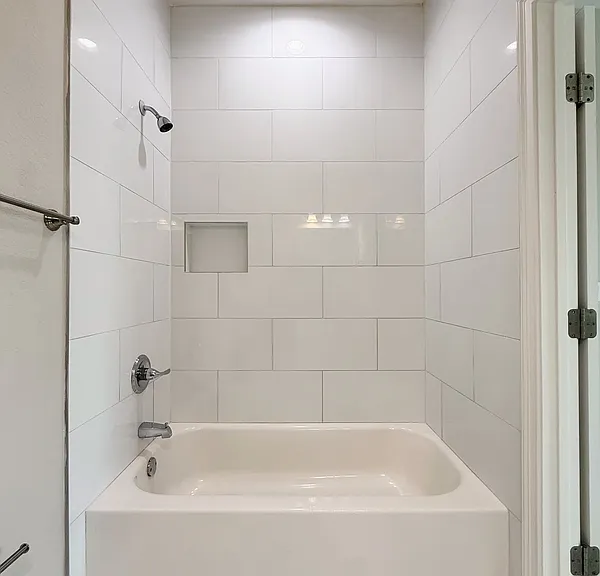 2 W Orange St #101 — Photo 45