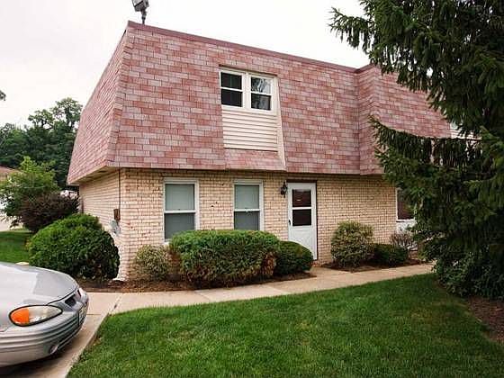 1st image of 4275 Bennington Blvd Unit 12-A