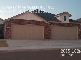 2015 102nd St #B, Lubbock, TX 79423