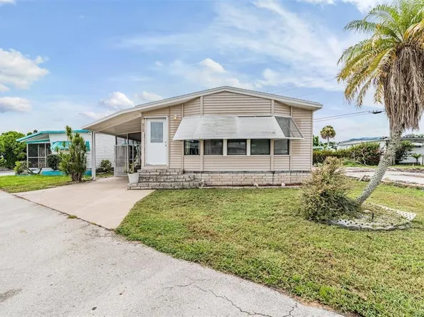 212 52nd Avenue Plz W, Bradenton, FL 34207