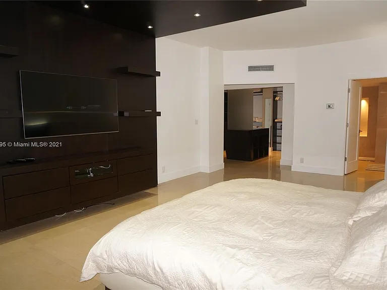 4001 S Ocean Dr #1 — Photo 20