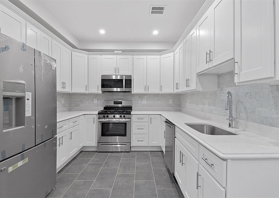 1st image of 311 W Side Ave APT 304