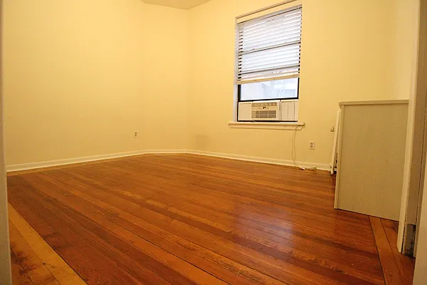 Rented by Luxor Homes & Investment Realty | media 49