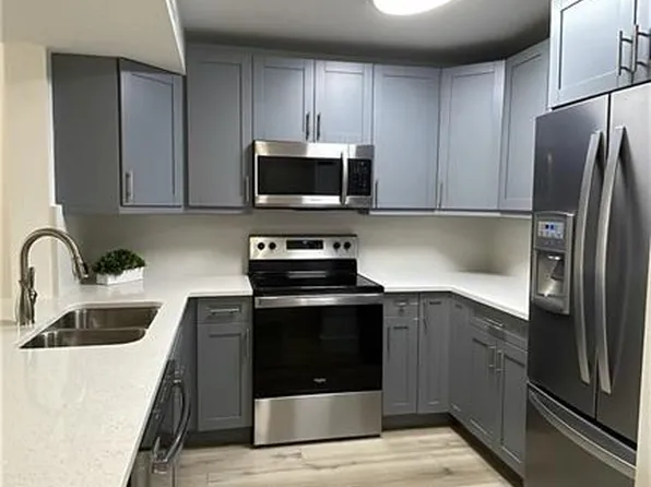 8234 Key Royal Cir APT 524, Naples, FL 34119