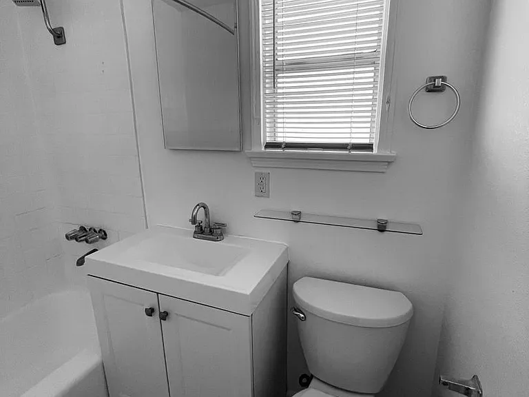 Lomelk Bungalows LLC — Photo 15