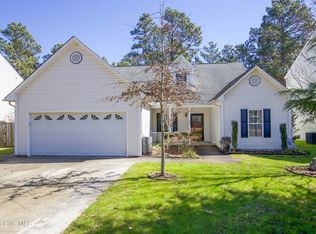 735 Thrush Dr, Vass, NC 28394