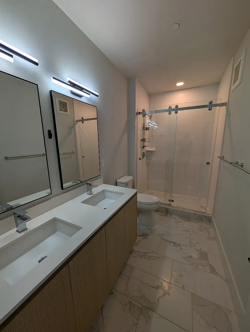2 bed, 2.5 bath, $4,175 — Photo 2