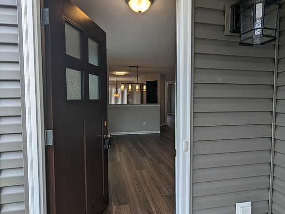 4th image of 4262 Stow Rd