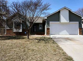 2309 N Woodlawn Blvd, Derby, KS 67037