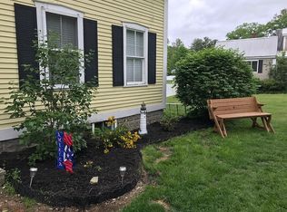 66 Spring St, Spofford, NH 03462