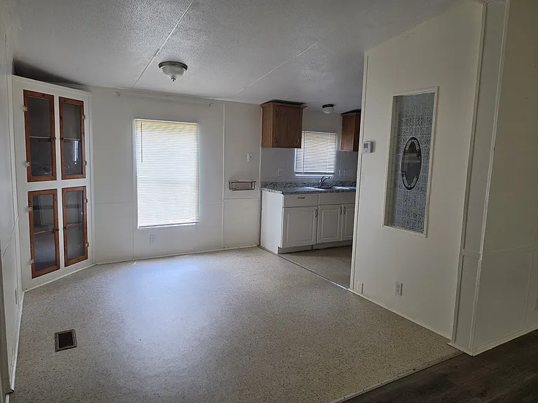 5009 Dogwood Ln #19 — Photo 5