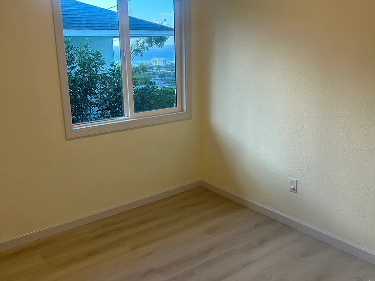 1627 Paula Dr #1 — Photo 5