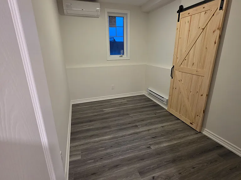 301 Seaview Hts #BASEMENT — Photo 7