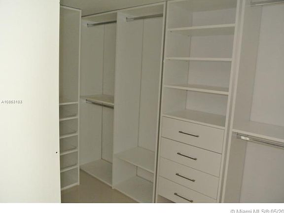 5th image of 3101 N Country Club Dr APT 512