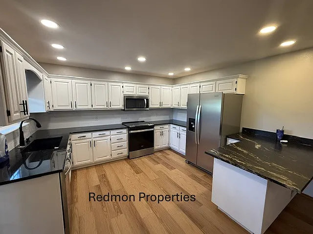 1842 S Cleveland Ter — Photo 5