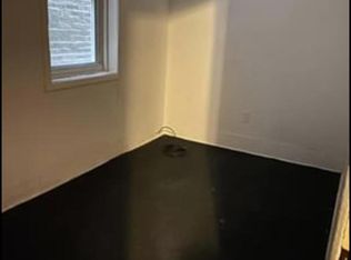 562 Centre St, Trenton, NJ 08611