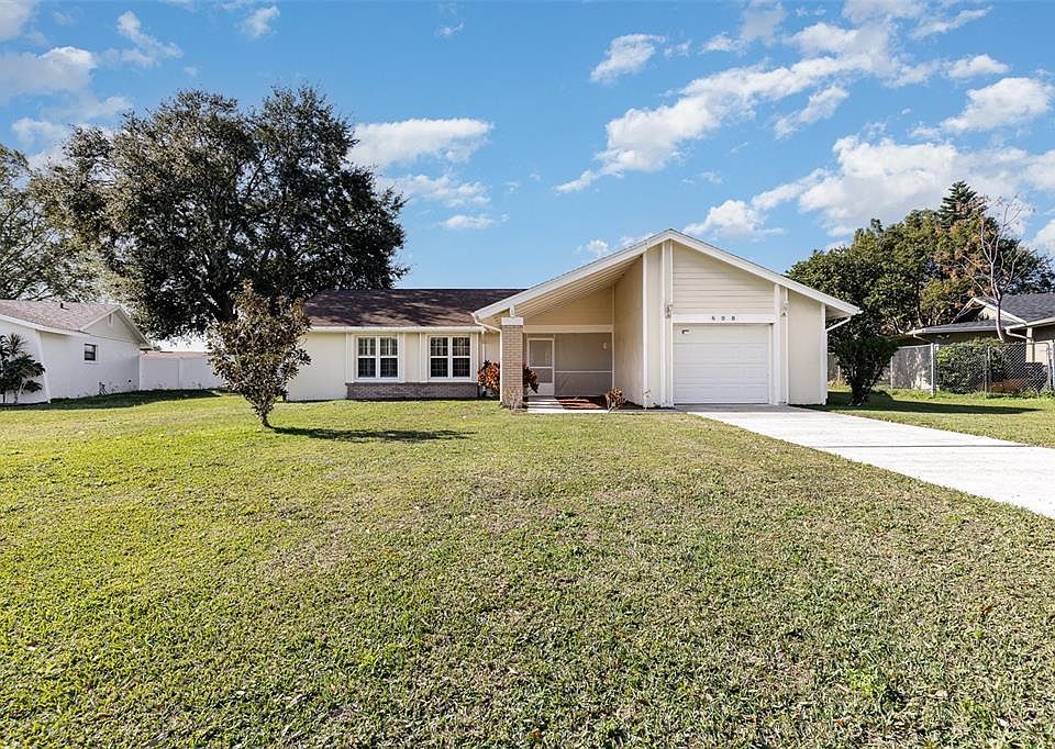 1st image of 608 WOOD DRIVE