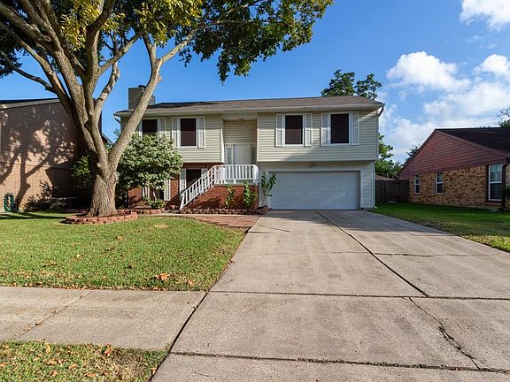 Great curb appeal