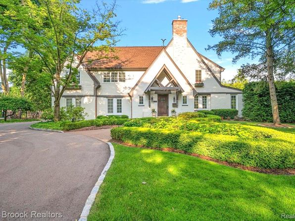 528 Covington Rd