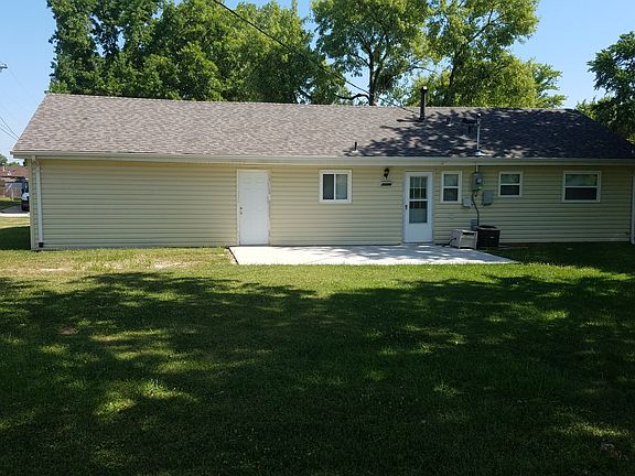 Backyard.. brand new patio installed.