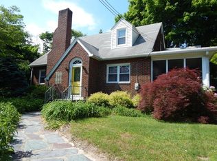 2254 E Oak Rd, Vineland, NJ 08361