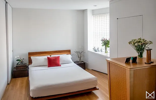 Rented by Bank Neary | media 19