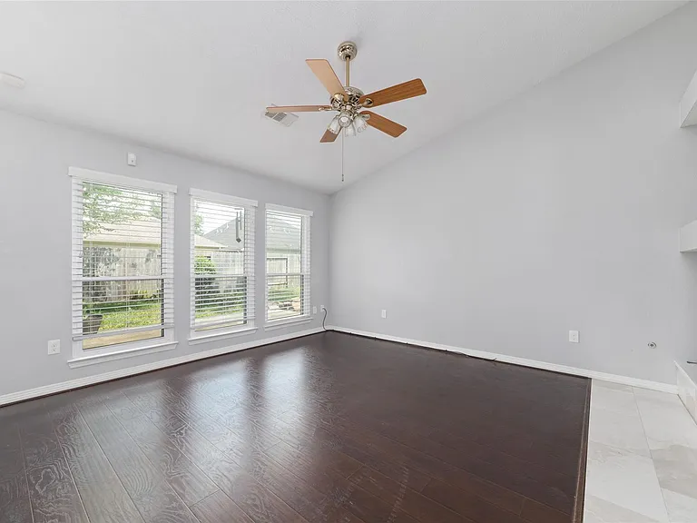 20822 Whitevine Way — Photo 16