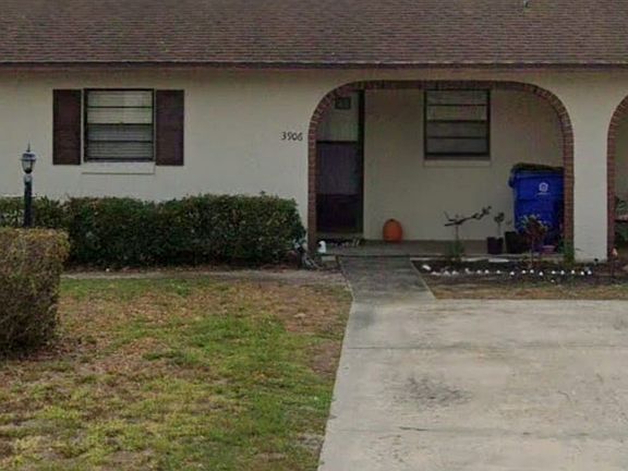 2 CAR DRIVEWAY