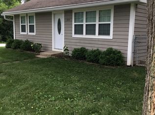 5310 W Lake Shore Dr, Oakwood Hills, IL 60013