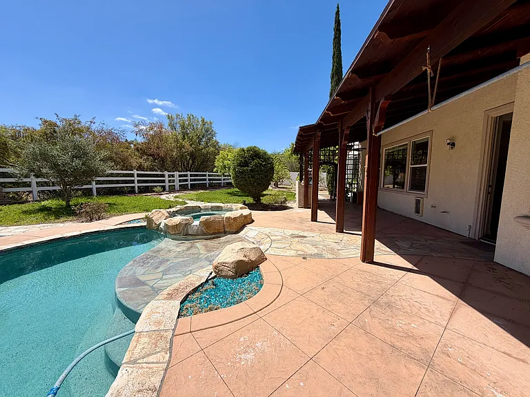 43130 Calle Camellia — Photo 50