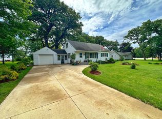 705 Ford Ave, Spring Valley, MN 55975