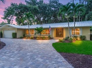 1641 Field Rd, Sarasota, FL 34231