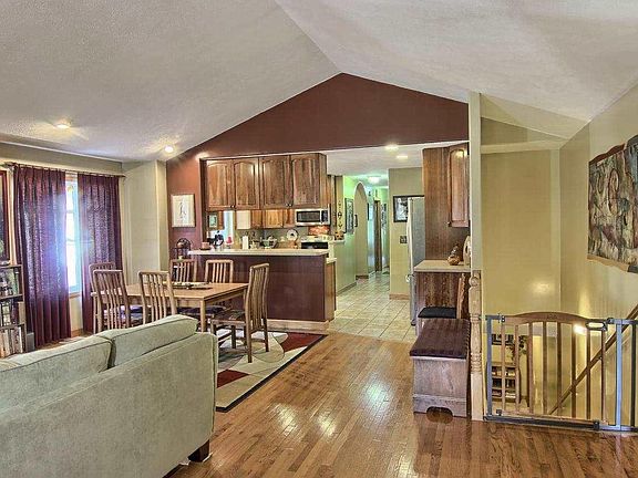 4th image of 3445 Silver Farms Ln