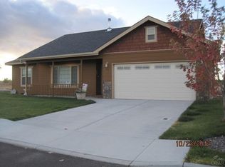 598 SW Freedom Ln, Madras, OR 97741