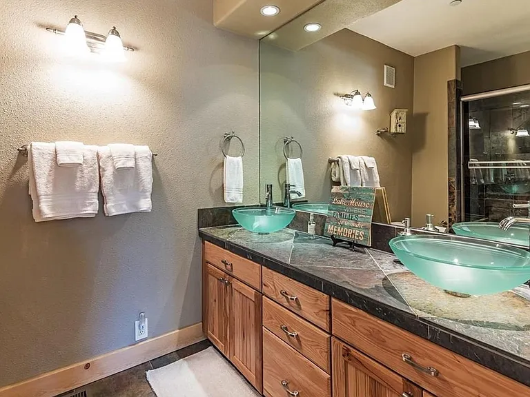 847 Tyner Way — Photo 24
